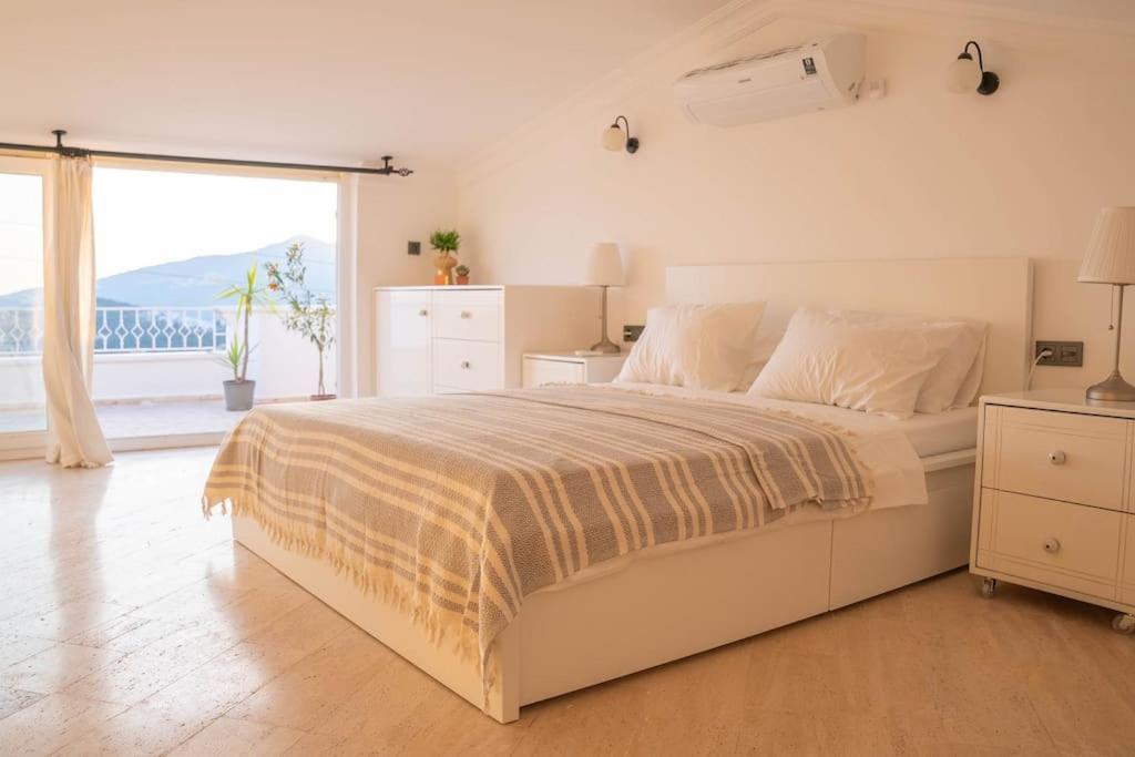 Cetinkaya Apart 3 Kaş Luaran gambar
